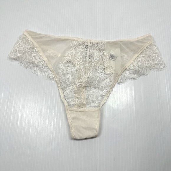 b.tempt’d by Wacoal Ivory Lace Bikini Panties M Sheer Floral Lingerie NWT - Picture 1 of 6